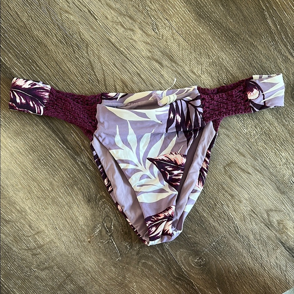Bikini bottoms